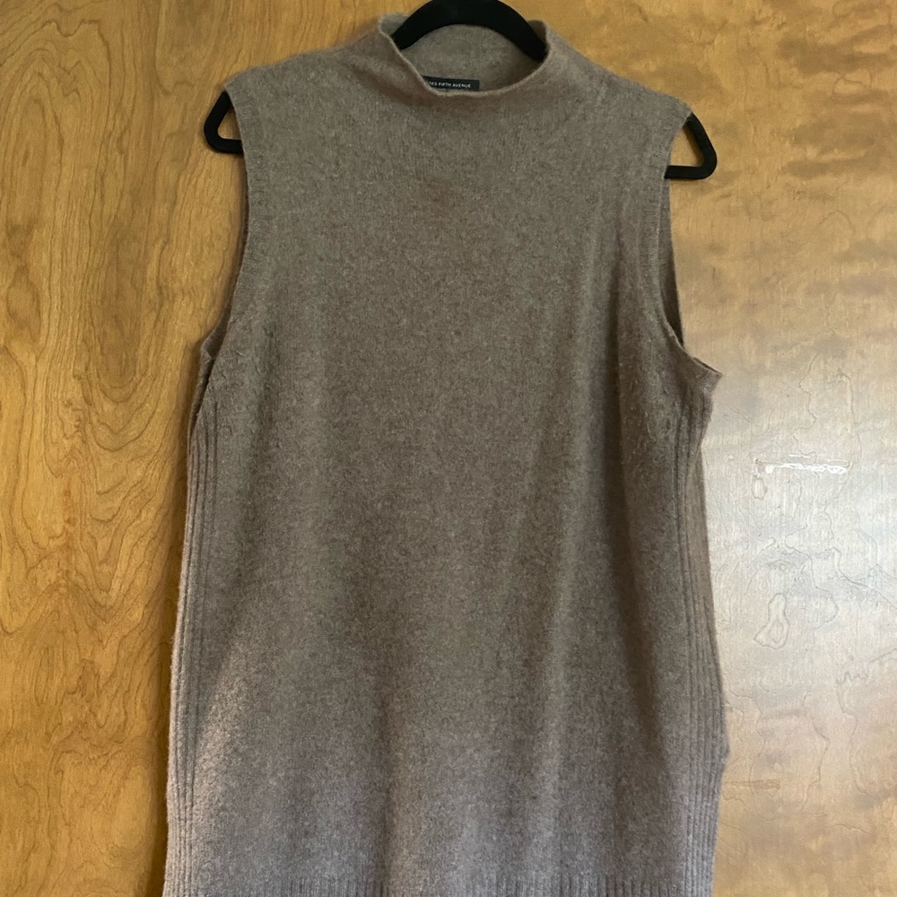 Saks Fifth Avenue Cashmere Sleeeveless Mockneck Cashmere Knit XL